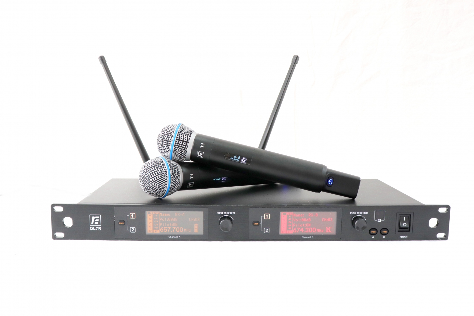 RFIntell QL7R/T1-A 651,800-683,400 МГц 2-канальная радиосистема с 2-мя ручными микрофонами в Чечне
